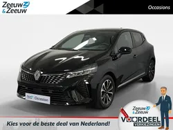 Zwart Gebruikt 2024 Renault Clio V Techno Hatchback | € 23.935 (Eerlijke prijs)