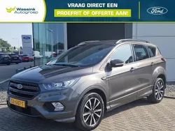 Grijs, metallic lak Gebruikt 2018 Ford Kuga ST-Line SUV | € 21.435 (Duur)