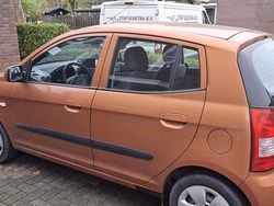 Oranje Gebruikt 2005 Kia Picanto Hatchback | € 1.150 (Eerlijke prijs)