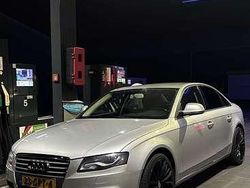 Grijs Gebruikt 2008 Audi A4 Sedan | € 5.000 (Iets duurder)