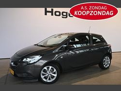 Grijs (metallic) Gebruikt 2015 Opel Corsa Edition Hatchback | € 5.440 (Eerlijke prijs)