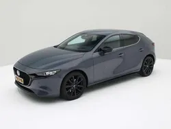 Grijs Gebruikt 2022 Mazda 3 Sportive Hatchback | € 21.000 (Goede deal)