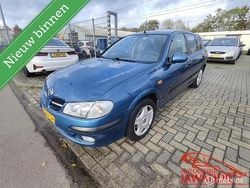 Blauw Gebruikt 2002 Nissan Almera Comfort Hatchback | € 1.999