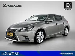 Grijs metallic Gebruikt 2018 Lexus CT200h Luxury Line Hatchback | € 22.950 (Eerlijke prijs)