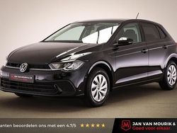 Zwart Gebruikt 2024 VW Polo Business Hatchback | € 23.500 (Goede deal)
