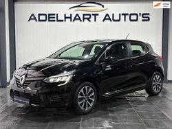 Zwart Gebruikt 2021 Renault Clio V Intens Hatchback | € 11.950 (Eerlijke prijs)