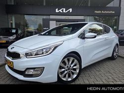Wit Gebruikt 2015 Kia ProCeed Hatchback | € 9.750 (Iets duurder)