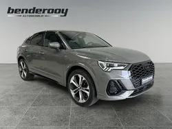 Grijs Gebruikt 2021 Audi Q3 Basis SUV | € 32.950