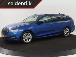 Blauw, metallic lak Gebruikt 2021 Skoda Octavia Sport Stationwagen | € 15.400 (Goede deal)