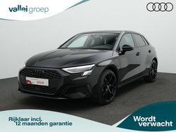 Zwart (metallic) Gebruikt 2021 Audi A3 Sportback e-tron Attraction Hatchback | € 29.900 (Eerlijke prijs)