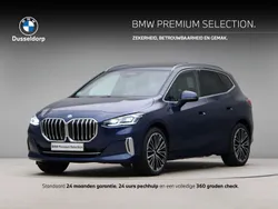 Phytonicblau metallic (blauw metallic) Gebruikt 2024 BMW 230e Active Tourer Comfort Edition MPV | € 52.950