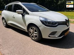 Wit Gebruikt 2020 Renault Clio GrandTour Zen Stationwagen | € 8.000 (Eerlijke prijs)