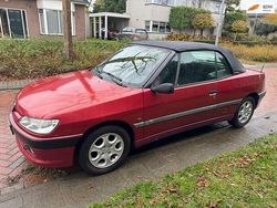 Rood Gebruikt 1998 Peugeot 306 Cabriolet | € 1.500 (Iets duurder)