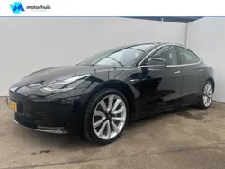 Zwart Gebruikt 2019 Tesla Model 3 Standard Range Sedan | € 20.470 (Iets duurder)