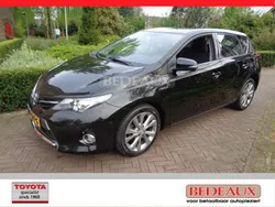 Zwart Gebruikt 2013 Toyota Auris Hatchback | € 13.750 (Iets duurder)