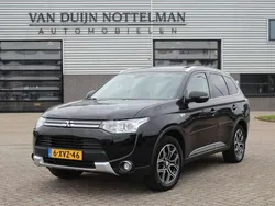 Zwart Gebruikt 2014 Mitsubishi Outlander P-HEV Instyle SUV | € 13.750 (Eerlijke prijs)