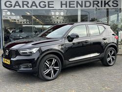 Zwart Gebruikt 2020 Volvo XC40 R-Design SUV | € 26.845 (Eerlijke prijs)