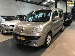 Grijs Gebruikt 2008 Renault Kangoo Expression MPV | € 6.950 (Eerlijke prijs)