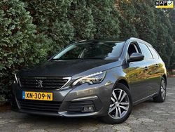 Grijs Gebruikt 2019 Peugeot 308 Premium Stationwagen | € 8.250 (Super prijs)