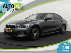 Grijs Gebruikt 2021 BMW 318 Comfort Edition Sedan | € 25.940 (Goede deal)