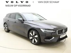 Grijs Nieuw 2025 Volvo V60 Stationwagen | € 54.900 (Goede deal)