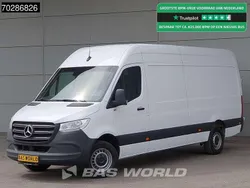 Wit Gebruikt 2023 Mercedes Sprinter Van | € 26.700