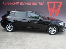 Zwart Gebruikt 2022 Seat Leon FR Hatchback | € 20.900 (Eerlijke prijs)