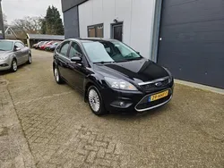 Zwart Gebruikt 2008 Ford Focus Titanium Hatchback | € 2.450 (Eerlijke prijs)