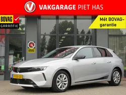 Grijs Gebruikt 2022 Opel Astra Edition Hatchback | € 19.900 (Iets duurder)