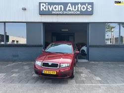 Rood Gebruikt 2006 Skoda Fabia Ambiente Sedan | € 2.250 (Iets duurder)