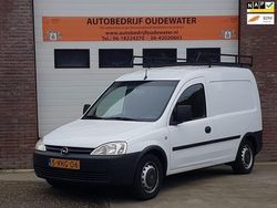 Wit Gebruikt 2010 Opel Combo MPV | € 1.899 (Eerlijke prijs)