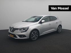 Grijs Gebruikt 2018 Renault Mégane IV Intens Hatchback | € 13.940 (Eerlijke prijs)