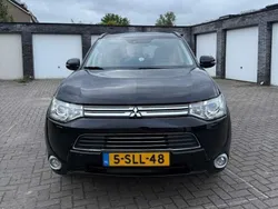 Mitsubishi Outlander P-HEV