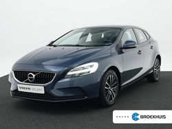 Blauw Gebruikt 2019 Volvo V40 Hatchback | € 19.900 (Eerlijke prijs)