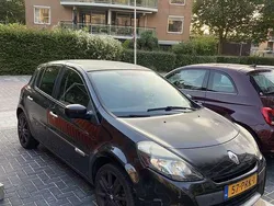Zwart Gebruikt 2011 Renault Clio II Collection Hatchback | € 1.999 (Goede deal)