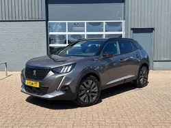 Grijs Gebruikt 2020 Peugeot 2008 GT-line SUV | € 17.249 (Eerlijke prijs)