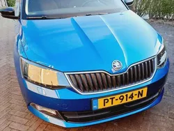 Blauw Gebruikt 2017 Skoda Fabia Drive Hatchback | € 7.450 (Eerlijke prijs)
