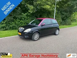 Zwart Gebruikt 2007 Lancia Ypsilon Hatchback | € 1.075 (Eerlijke prijs)
