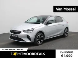 Grijs Gebruikt 2022 Opel Corsa-e Elegance Hatchback | € 17.900 (Eerlijke prijs)