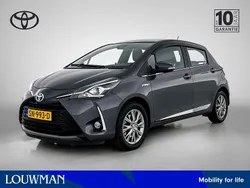 Grijs Gebruikt 2018 Toyota Yaris Hybrid Executive Hatchback | € 15.995 (Goede deal)