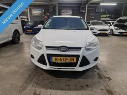 Wit Gebruikt 2013 Ford Focus Titanium Stationwagen | € 6.750 (Eerlijke prijs)