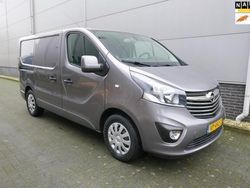 Grijs Gebruikt 2015 Opel Vivaro Sport Van | € 8.750 (Goede deal)