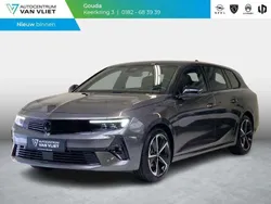 Moonstone grey Gebruikt 2024 Opel Astra Stationwagen | € 29.490 (Super prijs)