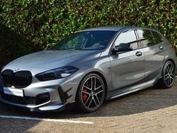 Grijs Gebruikt 2024 BMW 118 M Performance Hatchback | € 38.950 (Duur)