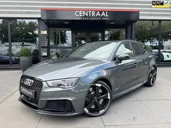 Grijs, metallic lak Gebruikt 2015 Audi RS3 Sportback S-Line Hatchback | € 35.950