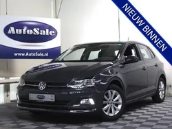 Grijs, metallic lak Gebruikt 2019 VW Polo Highline Hatchback | € 17.941 (Eerlijke prijs)