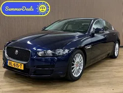 Blauw Gebruikt 2018 Jaguar XE Pure Sedan | € 13.945 (Eerlijke prijs)