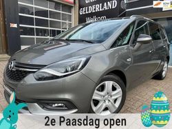 Grijs Gebruikt 2018 Opel Zafira MPV | € 17.950 (Eerlijke prijs)