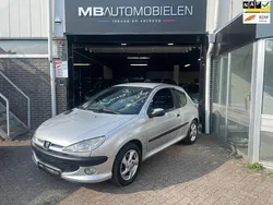 Grijs Gebruikt 2002 Peugeot 206 Premium Hatchback | € 499 (Super prijs)