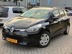 Zwart Gebruikt 2014 Renault Clio GrandTour Expression Stationwagen | € 3.450 (Duur)
